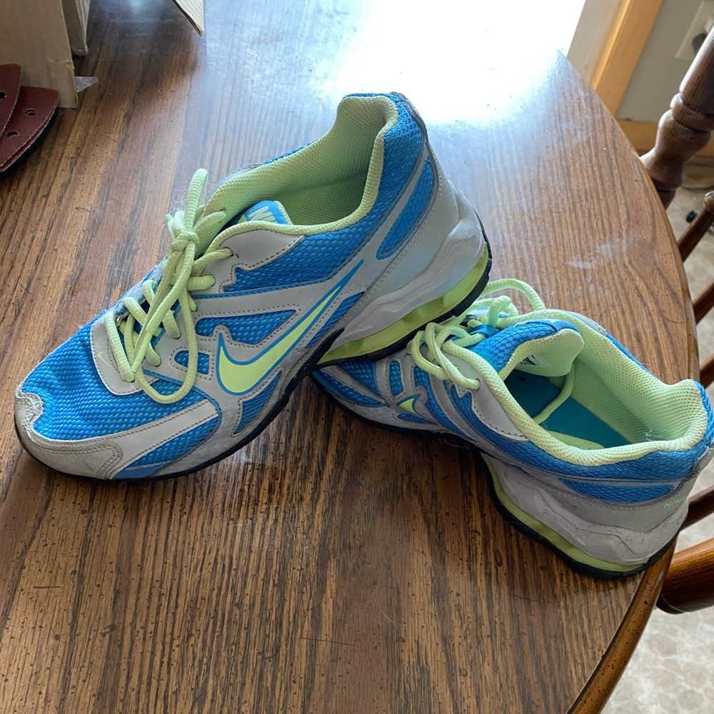 Nike shoes
